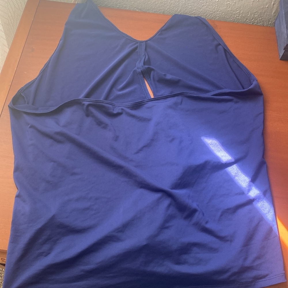 Fabletics top - Picture 3 of 5